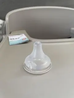 未使用　pigeon 母乳実感　乳首m