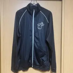 Item thumbnail for item 730e9d4c-0464-4f88-bcac-811533a2a698