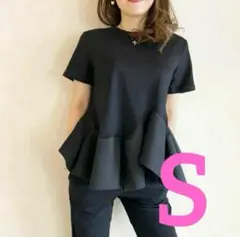 ペプラム カットソー ブラック Tシャツ 黒 無地 大人可愛い フォーマル S