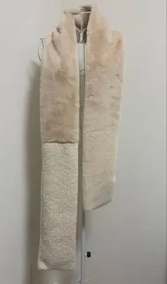 【新品未使用】ブージュルード　ファーマフラー