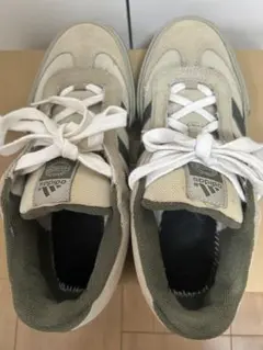 Item thumbnail for item 5eadecff-6220-43b9-b4a9-1a585e39d443