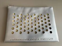 Fondation Louis Vuitton ポーチのサムネイル