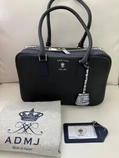 Item thumbnail for item 783d4d98-25c0-407d-a266-61e3b9426ffe