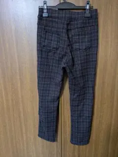 チェック柄スリムフィットカジュアルパンツ
