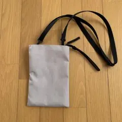 無印　ポーチとしても使える　撥水ミニサコッシュ