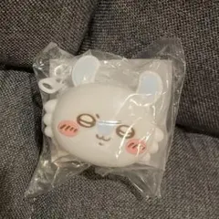 ちいかわ モモンガ おかおミニシリコンポーチ