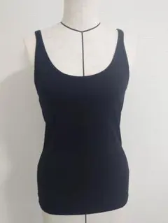 【美品】H&M DIVIDED タンクトップ ブラック Sサイズ インナー 黒