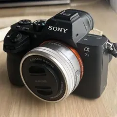 【シャッター回数僅か6,399回】SONY α7S II ボディ レンズ付きのサムネイル