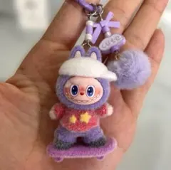 ラブブ らぶぶ Labubu キーホルダー 大人気らぶぶ　ストラップ