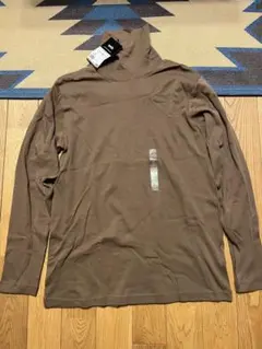 ワークマン　長袖タートルネックTシャツ　Lサイズ