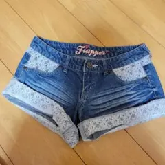 Flapper デニムショートパンツ レース裾