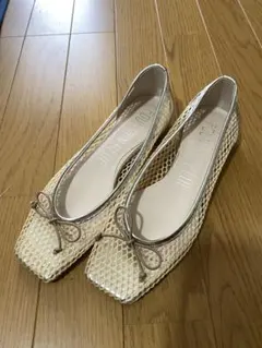 ファウンテンブルーメッシュパンプスのサムネイル