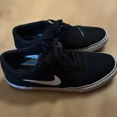 Nike SB ブラック スニーカー