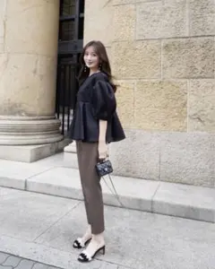 HYEON へヨン carrot pants / moca キャロットパンツ