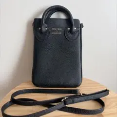 YOUNG&OLSEN スマホショルダー　ムック本　ブラック