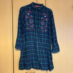 花柄刺繍 長袖チェック　シャツワンピース