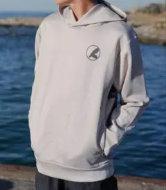 2025年最新】blueblue パーカーの人気アイテム - メルカリ