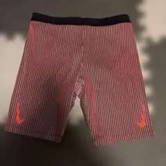 Nike DRI-FIT ショートパンツ Mサイズ 赤白ストライプ