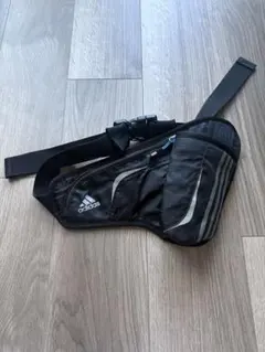 adidas ランニングポーチ 黒