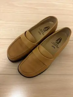 Hush Puppies ローファー キャメル 日本製のサムネイル