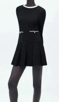ZARA ミニ丈プリーツニットワンピース　M