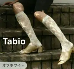 靴下屋・Tabio　フローラルレースハイソックス1足組　タビオ　ホワイトのサムネイル