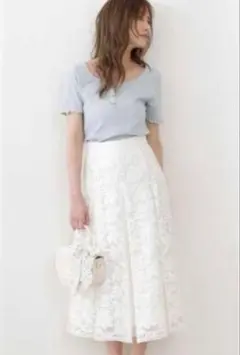 プロポーションボディドレッシング⭐︎ホワイトレースフレアロングスカート