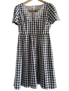 ウィルセレクション ギンガムチェック 刺繍ワンピース