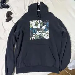 S*様 adidas フラワー柄 ブラックパーカー