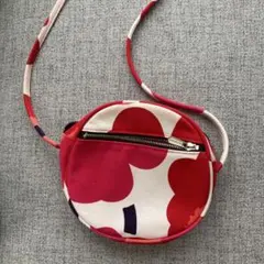 Item thumbnail for item 2d32372a-8a51-4f85-a544-ec4f37f69a36