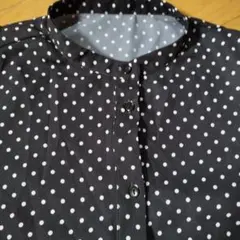 水玉模様 半袖シャツ　フレアスリーブ　 Mサイズ