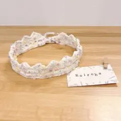 ハンドメイド　かぎ針編み　ベビークラウンヘアバンド　ポンポンホワイト