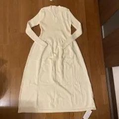 未使用　ニットワンピース