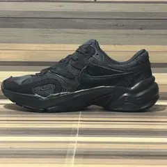 NIKE スニーカー