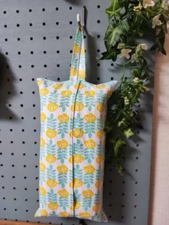 ハンドメイド♡吊り下げ式ソフトパックティッシュケース(黄色いバラ)