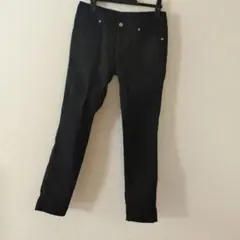 GU スキニーパンツ ブラック