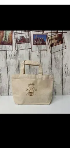 キャンバストートバッグ　ベージュ　 イラスト付き　小
