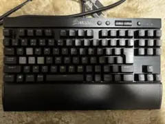 CORSAIR K65 RGB キーボード