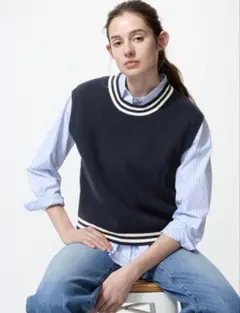 ユニクロ　クルーネックベスト