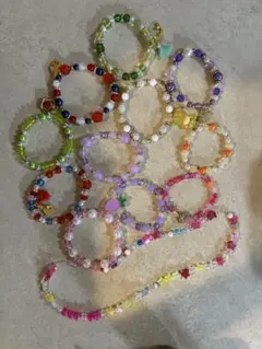 カラフルビーズブレスレットセット
