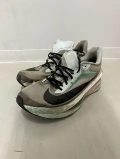 NIKE ZOOM FLY ランニングシューズ