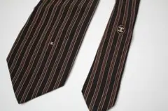 CHANEL　シャネル　ストライプネクタイのサムネイル