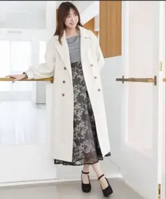 ホワイトロングコート ウエストベルト付き