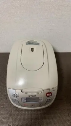 タイガーマイコン炊飯ジャーJBH-A100 5.5 合炊き　2013年製のサムネイル