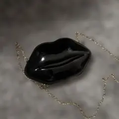 JKもってこいの唇バック