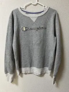 Champion グレー クルーネック トレーナー　L