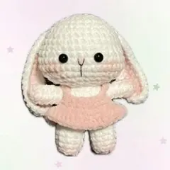 うさぎ　あみぐるみ