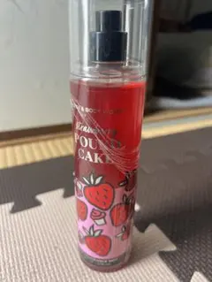 Bath &body works ストロベリーパウンドケーキ ボディミスト - メルカリ
