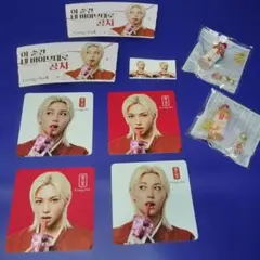 韓国Gongcha フィリックス スキズ コースター＆カップホルダー＆貴重シール