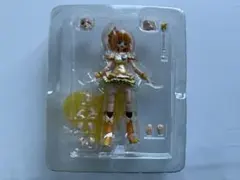 フレッシュプリキュア　キュアパインフィギュア